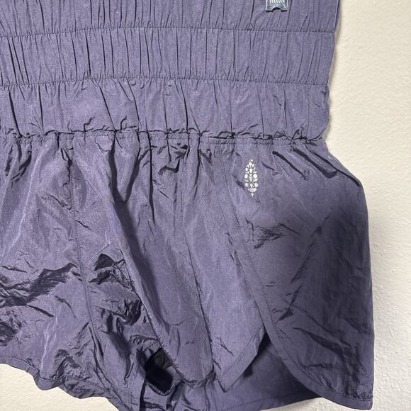 Free People FP Movement Shorts Womens M Purple The Way Home Pleated 4992 - Picture 1 of 3